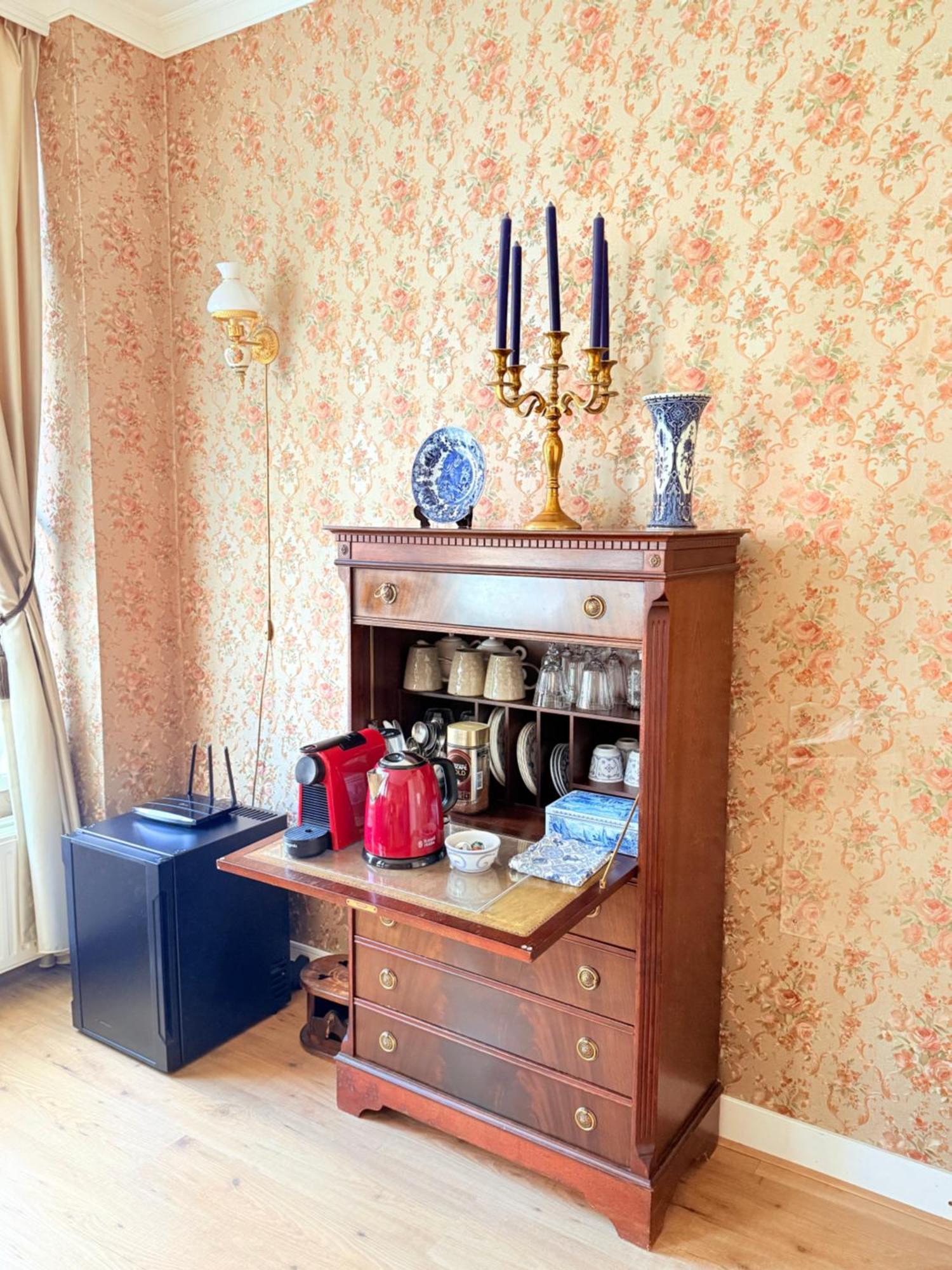 Luxurious Classical Dutch Styled Room In City Centre Of The Hague - Home Stay Buitenkant foto